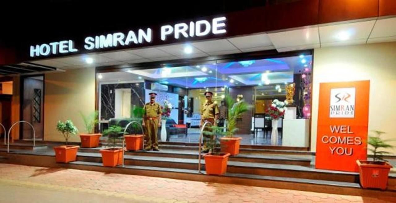 Hotel Simran Pride, Raipur Exteriér fotografie